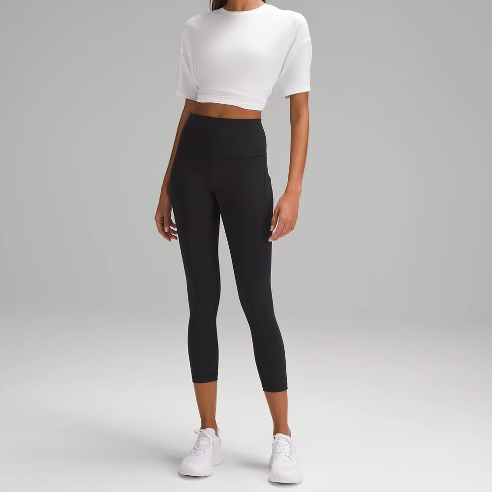 Lululemon Capri 21” Leggings Size 6 but fit like a 4.